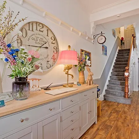 White Rose Guest house 4*