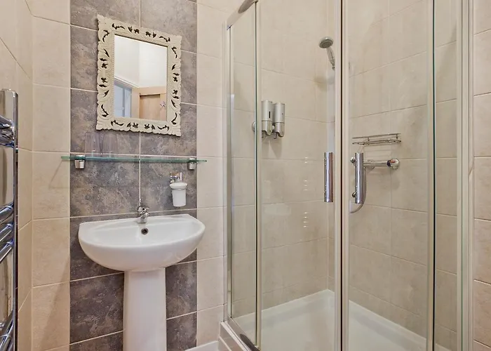 White Rose Guest house 4*