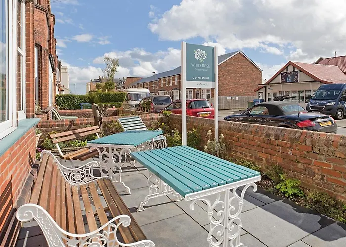 Guest house White Rose