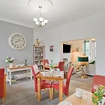 Vendégház White Rose 4*